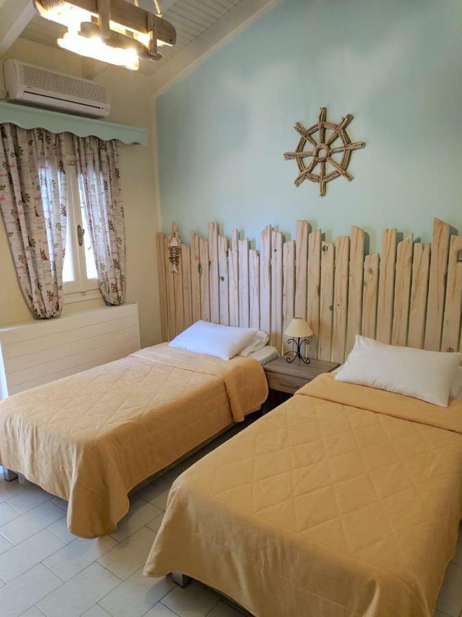 Helena's Rooms Kassiopi Buitenkant foto